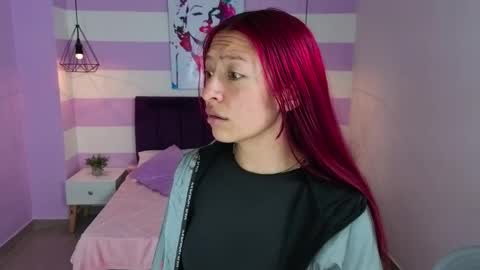 Scarlett online show from April 8, 11:46 am