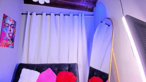 scarlett__durand online show from October 28, 11:55 am