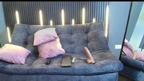 scarlett_aviebby online show from November 27, 3:41 pm