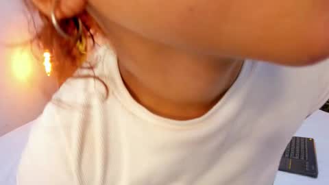 Scarlett  online show from November 5, 3:41 am