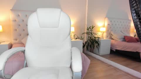 Bunny  online show from February 28, 3:16 pm