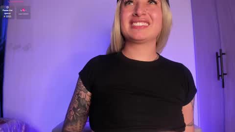 SCARLETT COLLINS online show from October 5, 4:32 am