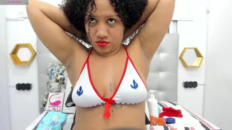 Snapshot of scarlett_fox20 chatting on February 7, 11:34 am scarlett_fox20 online show from February 7, 11:34 am