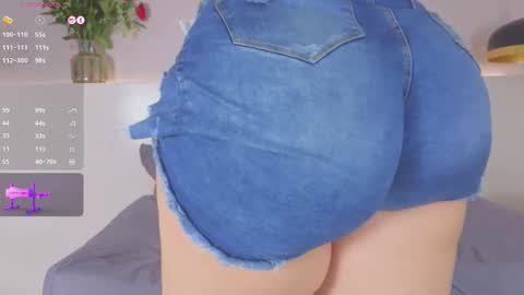 Scarlett  online show from November 15, 4:25 am