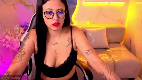 Scarlett  online show from July 25, 1:42 pm