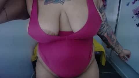 scarlett online show from February 6, 5:40 pm