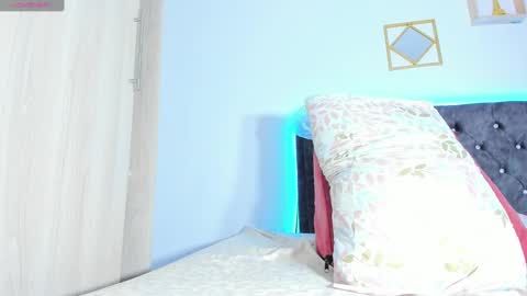 Scarlett  online show from September 23, 3:22 am