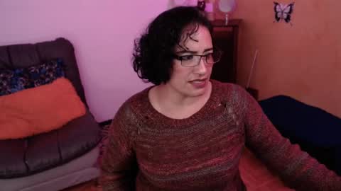 Snapshot of scarlett_sax chatting on February 25, 1:30 am Scarlett sax online show from February 25, 1:30 am