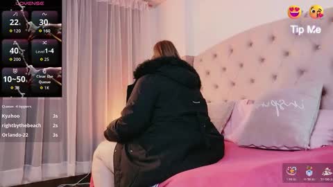 scarlettbooty online show from December 20, 5:25 am