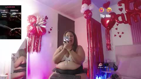 scarlettbooty online show from February 14, 3:53 am