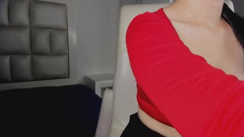 scarlette_js online show from September 26, 6:32 am