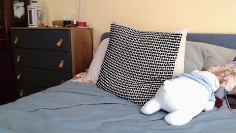 Snapshot of scarlettford chatting on December 7, 5:59 pm Scarlett online show from December 7, 5:59 pm