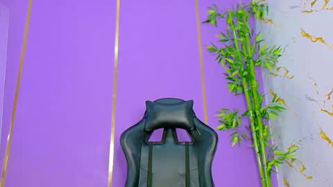 Scarlet online show from October 31, 12:44 am