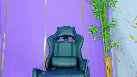 Scarlet online show from October 12, 7:16 pm