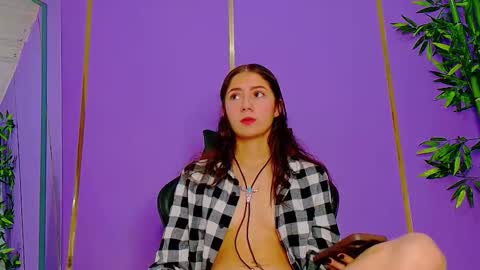 Scarlet online show from October 25, 8:31 pm