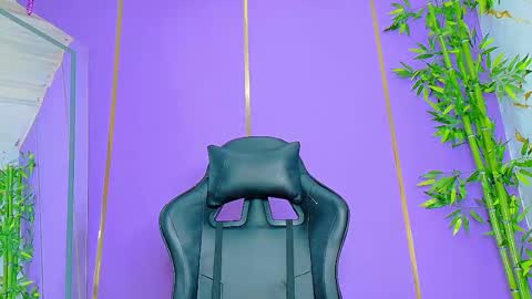 Scarlet online show from October 21, 1:16 pm