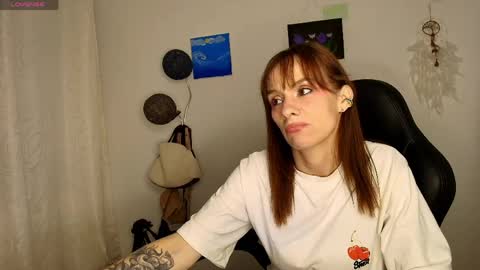 Scarlett online show from May 6, 1:22 am