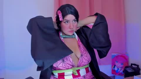 Snapshot of scarlettqueen56 chatting on January 8, 4:55 am chloe online show from January 8, 4:55 am