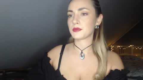 ScarlettxBlonde online show from June 16, 8:24 pm