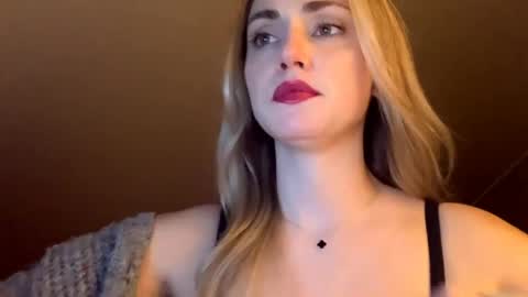 ScarlettxBlonde online show from April 12, 8:13 pm