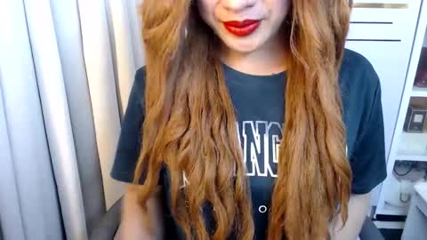 Queen Scarlet online show from March 2, 2:05 am