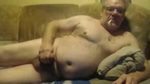 Snapshot of schnapper11 chatting on January 6, 6:31 pm schnapper11 online show from January 6, 6:31 pm