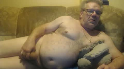 Snapshot of schnapper11 chatting on January 3, 11:01 pm schnapper11 online show from January 3, 11:01 pm