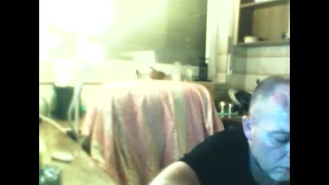 schnibschnab online show from February 7, 2:47 am