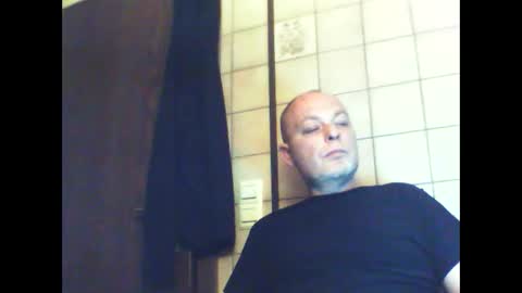 schnibschnab online show from November 27, 2:08 am