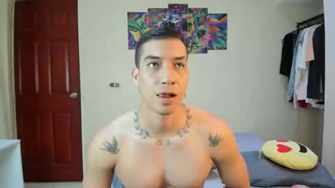 Snapshot of scotrisse chatting on February 27, 11:26 pm Daniel martinez - Independent model online show from February 27, 11:26 pm