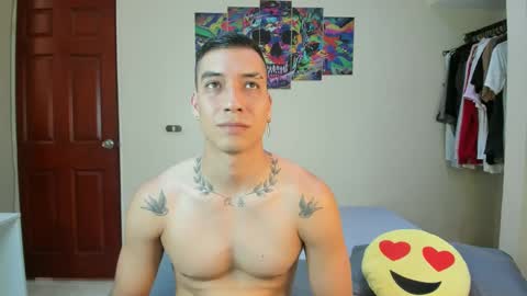 Snapshot of scotrisse chatting on December 27, 7:57 pm Daniel martinez - Independent model online show from December 27, 7:57 pm