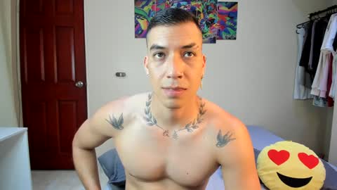 Snapshot of scotrisse chatting on January 28, 10:56 pm Daniel martinez - Independent model online show from January 28, 10:56 pm