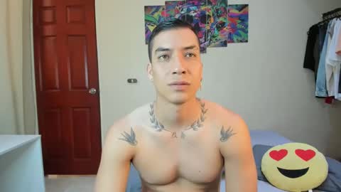 Snapshot of scotrisse chatting on February 26, 7:10 pm Daniel martinez - Independent model online show from February 26, 7:10 pm