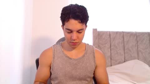 Twitter Scott brasher1 Instagram Camiloestuardo2 online show from December 21, 9:21 pm