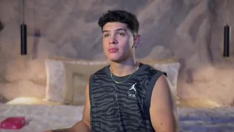 Andrew Flintt online show from March 1, 12:04 am