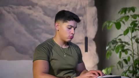 Andrew Flintt online show from March 13, 3:10 am