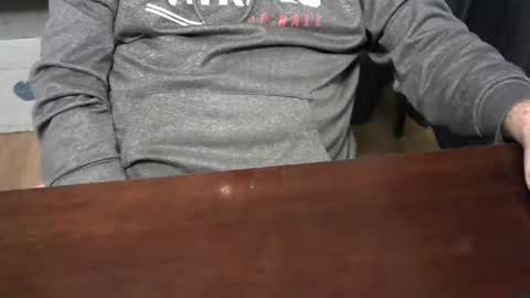 Snapshot of scottmaine25 chatting on October 16, 7:13 pm scottmaine25 online show from October 16, 7:13 pm