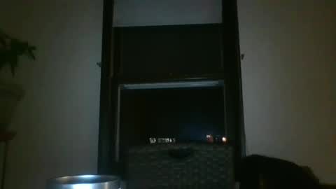 Snapshot of scottpbi52 chatting on February 23, 2:07 am scottpbi52 online show from February 23, 2:07 am
