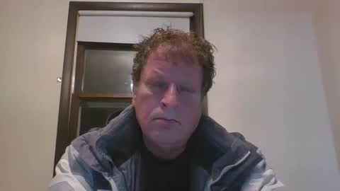 Snapshot of scottpbi52 chatting on February 16, 2:09 am scottpbi52 online show from February 16, 2:09 am