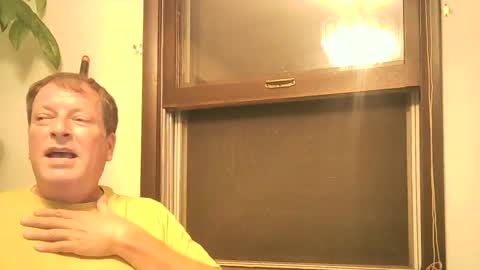 Snapshot of scottpbi52 chatting on September 21, 3:32 am scottpbi52 online show from September 21, 3:32 am