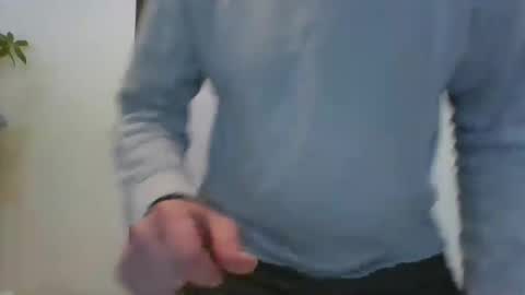 Snapshot of scottpbi52 chatting on January 26, 6:37 pm scottpbi52 online show from January 26, 6:37 pm