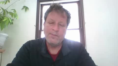 Snapshot of scottpbi52 chatting on January 24, 8:53 pm scottpbi52 online show from January 24, 8:53 pm