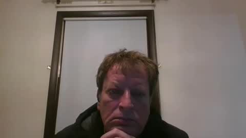 Snapshot of scottpbi52 chatting on January 31, 1:33 am scottpbi52 online show from January 31, 1:33 am