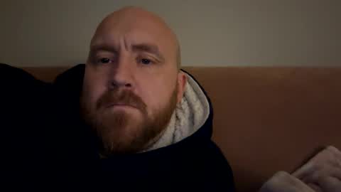 Snapshot of scottric chatting on January 18, 1:08 am SexyDaddy online show from January 18, 1:08 am
