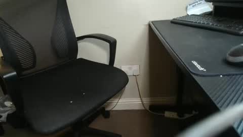 James online show from February 14, 7:38 pm