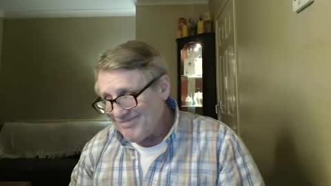 James online show from February 27, 7:37 pm