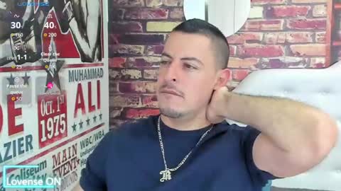 Snapshot of scotty_music chatting on September 20, 2:36 am Ricardo online show from September 20, 2:36 am