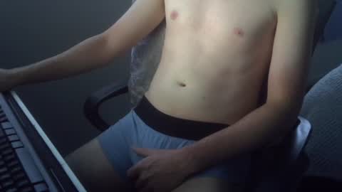 scottyboyyy94 online show from July 23, 7:00 pm