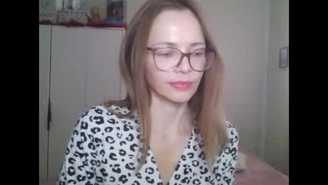 SEA Dream online show from February 19, 6:01 am