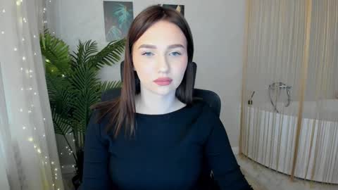 Snapshot of seaebreeze chatting on March 9, 4:27 am Kate online show from March 9, 4:27 am